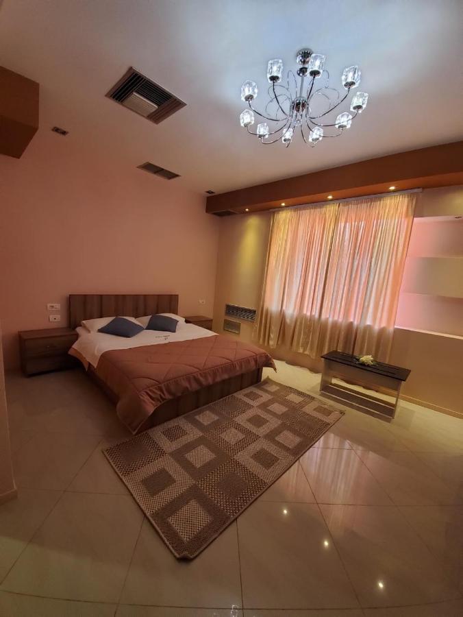 Hotel Alysa คอร์เชอ ภายนอก รูปภาพ