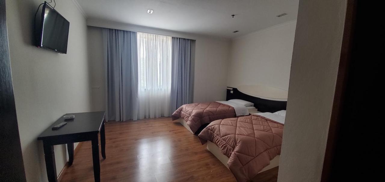 Hotel Alysa คอร์เชอ ภายนอก รูปภาพ